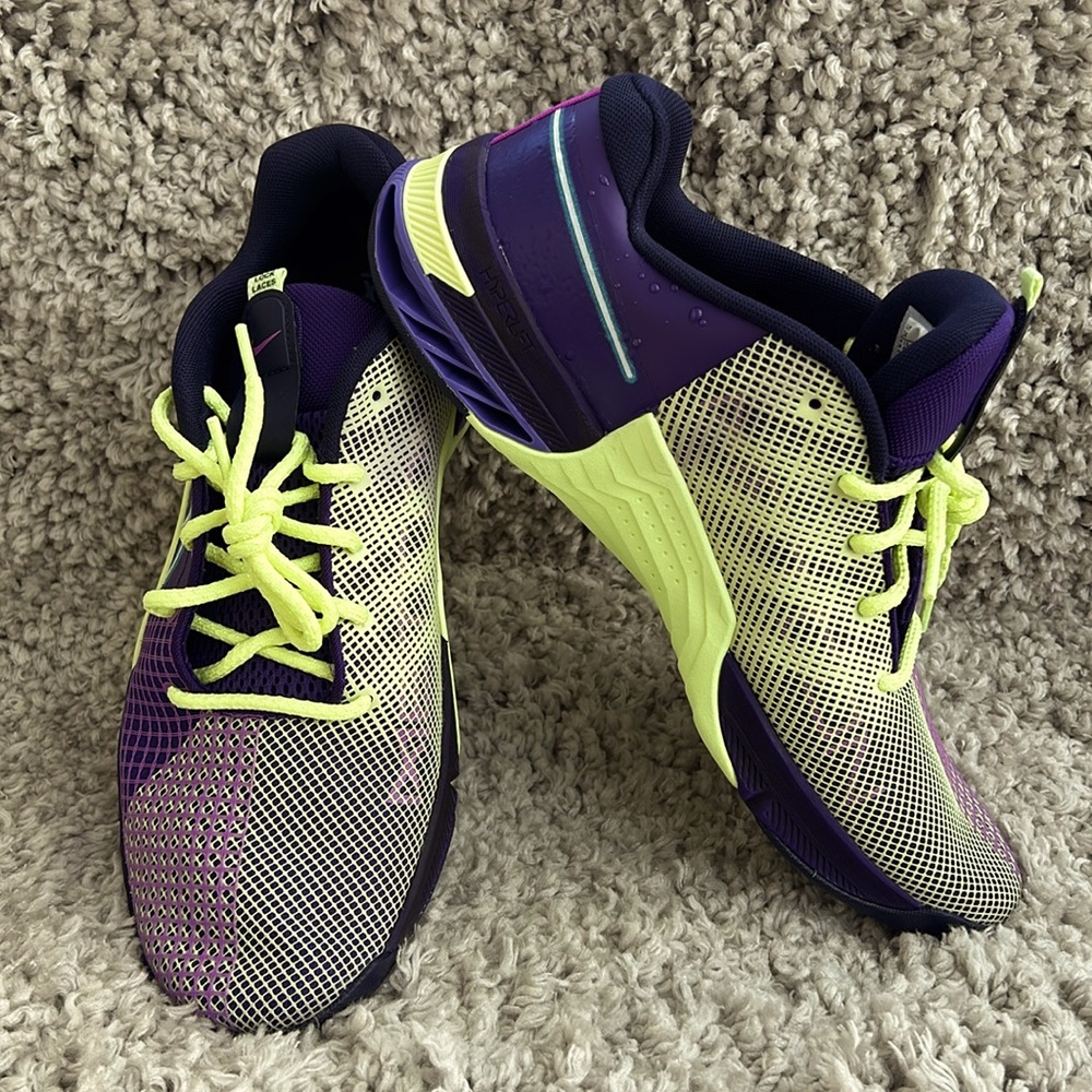 Nike Men’s Melcon 8 Workout New size 14